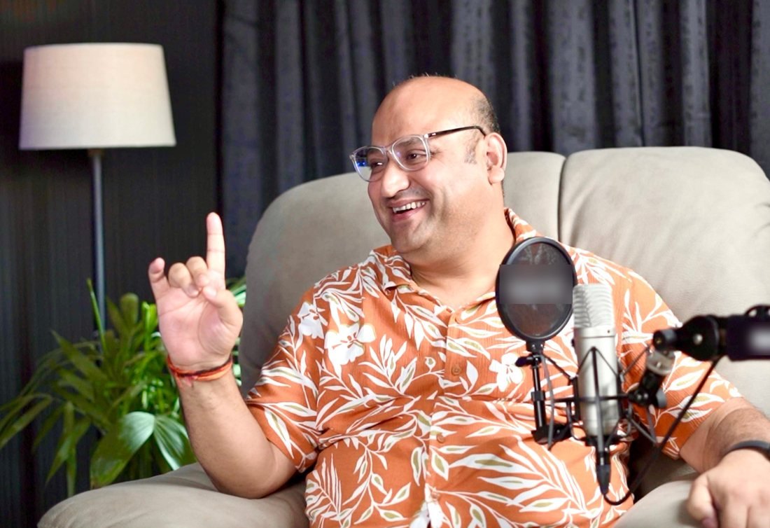 Santosh Kumar Singh on the podcast set